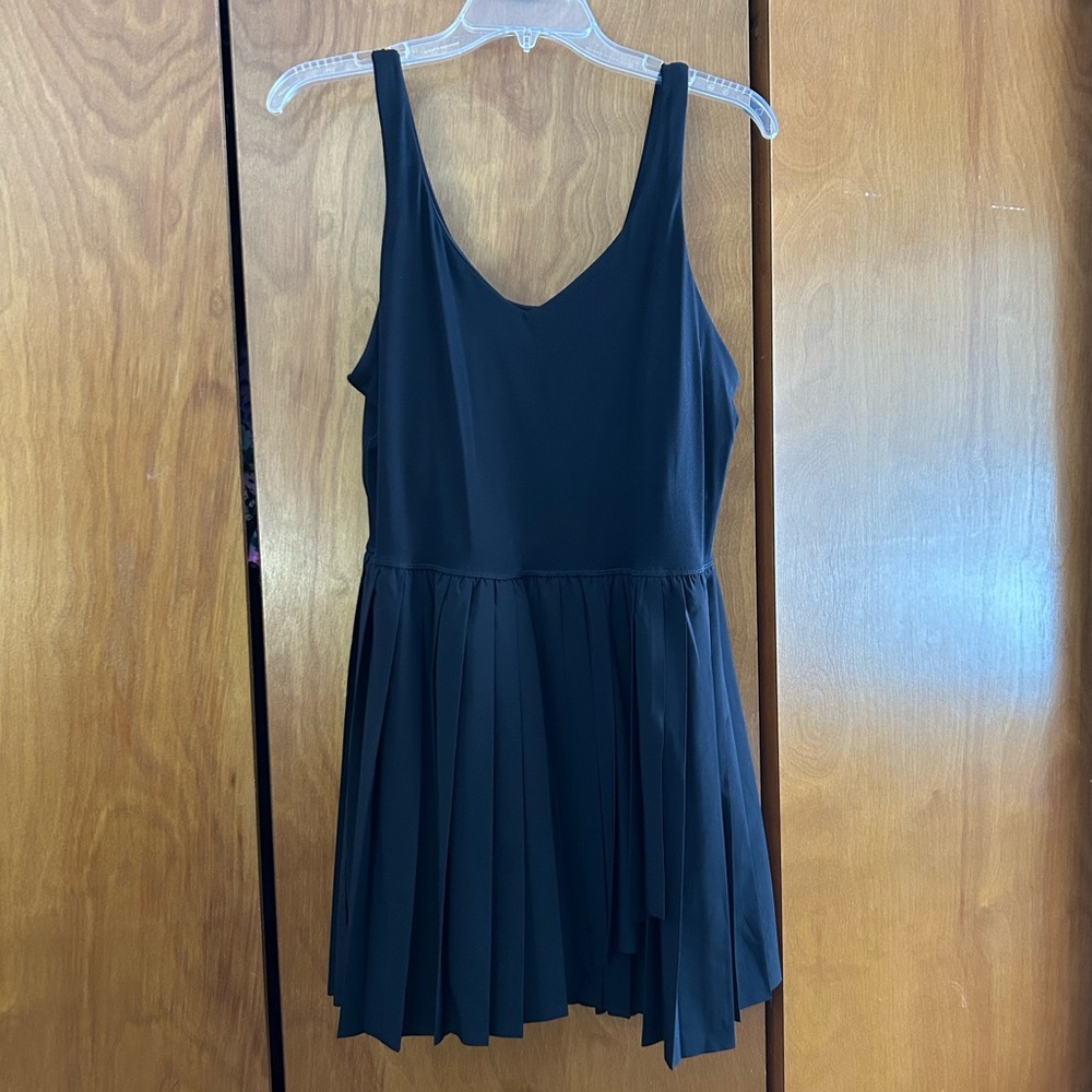 OFFLINE By Aerie Tiebreaker pleated black athletic tennis dress size XL